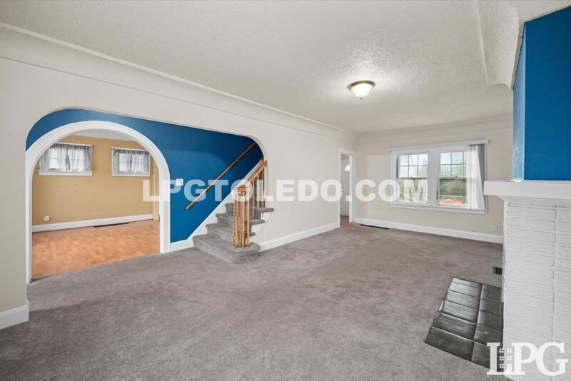 1579 Colton St - Photo 6 of 28