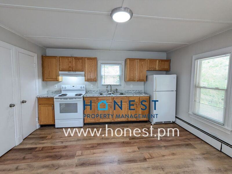 110 Silver St #3 - Photo 3 of 24