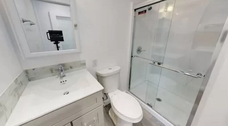 1409 Jefferson Ave - Photo 2 of 4