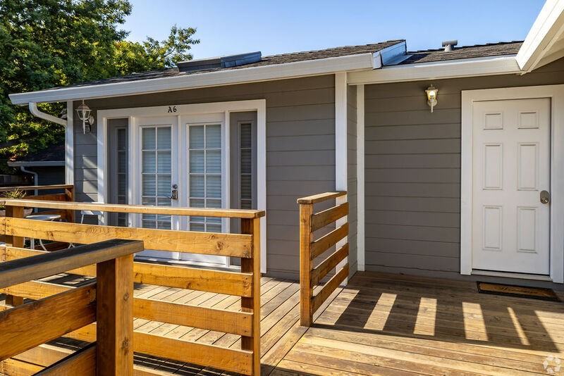 1409 Jefferson Ave - Photo 4 of 4