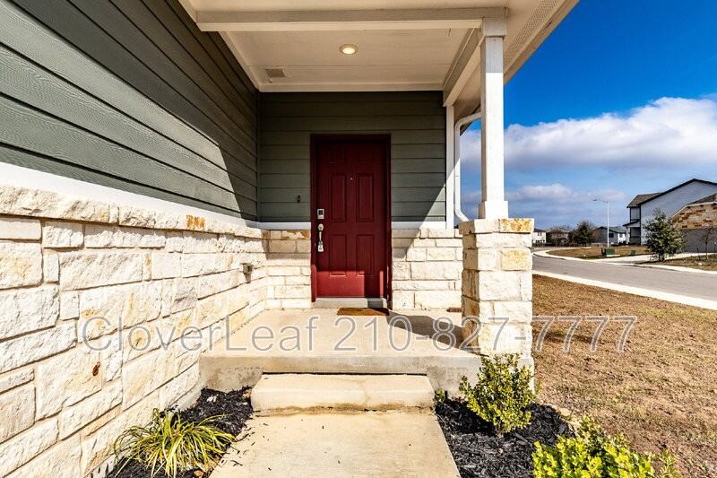 275 Kinsley Way - Photo 4 of 30