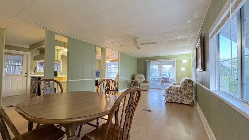 5638 James Dr - Photo 5 of 12