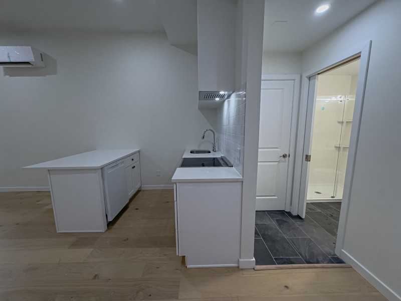 2017 Green St - Photo 7 of 23