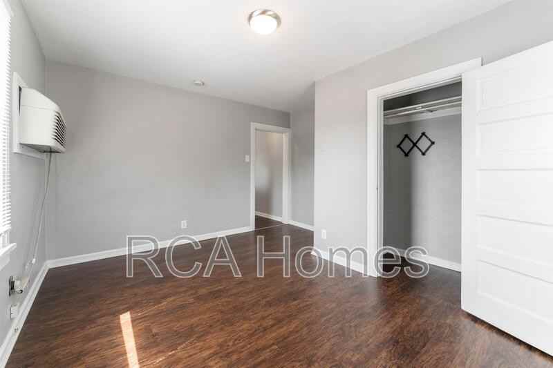 524 1/2 E Raymond St - Photo 5 of 12