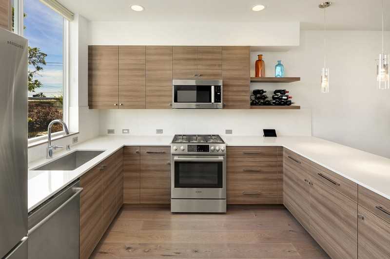 208 16th Ave #B - Photo 2 of 22