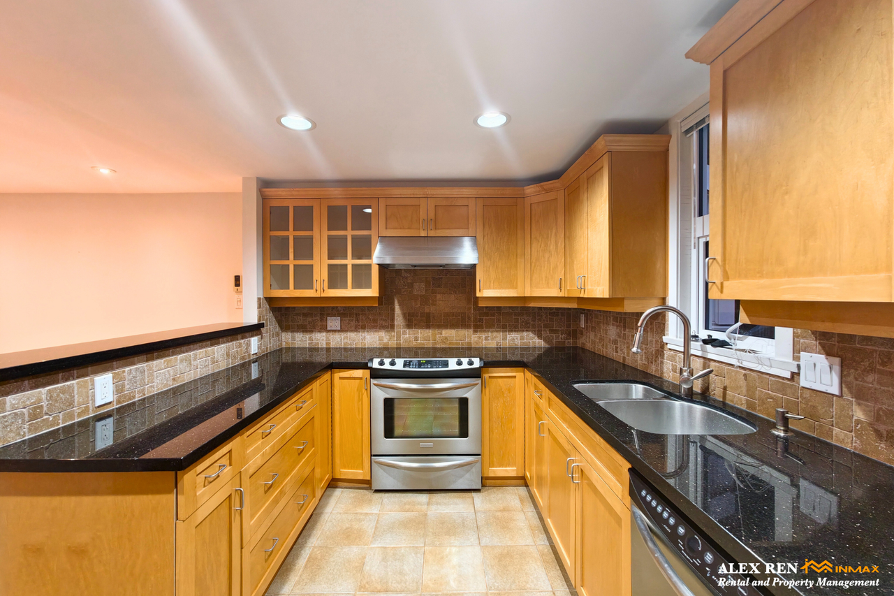 818 West 7th Avenue - Photo 3 of 31