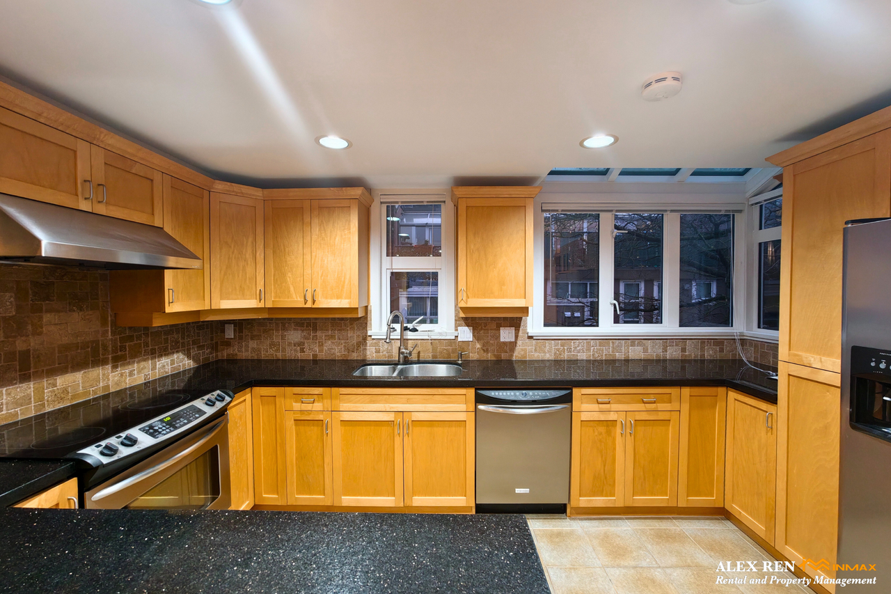 818 West 7th Avenue - Photo 5 of 31