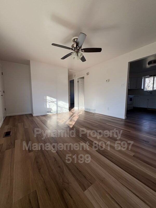 985 Ss #985 - Photo 3 of 29