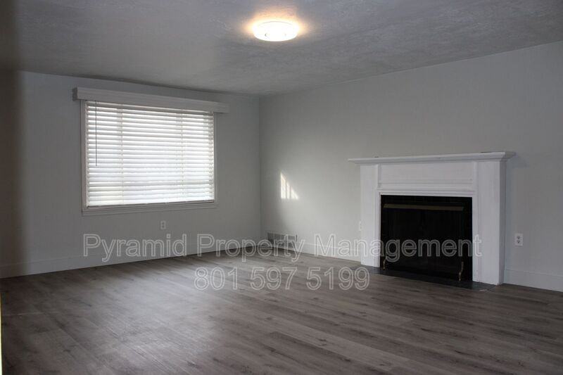 760-762 Nw #762 - Photo 5 of 19