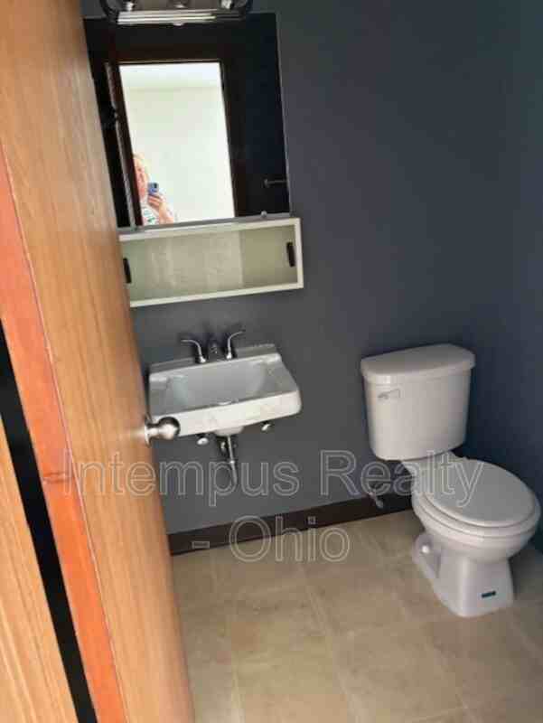 6321 Saint Andrews Dr #3 - Photo 7 of 7