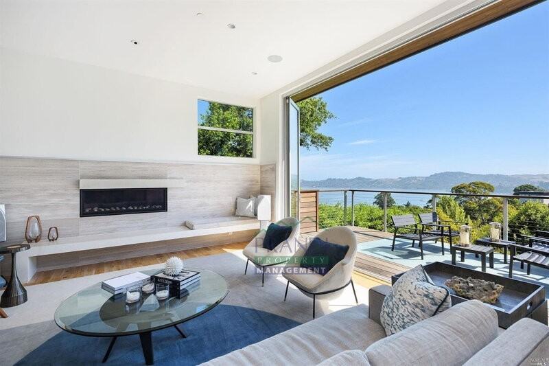 19 Toyon Ln - Photo 2 of 26