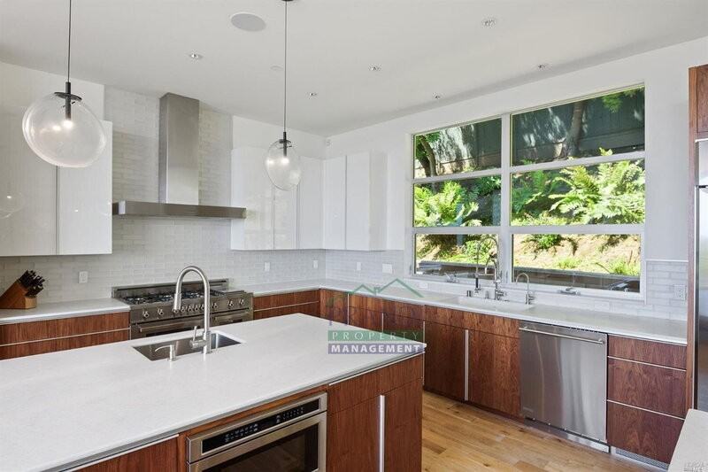 19 Toyon Ln - Photo 5 of 26