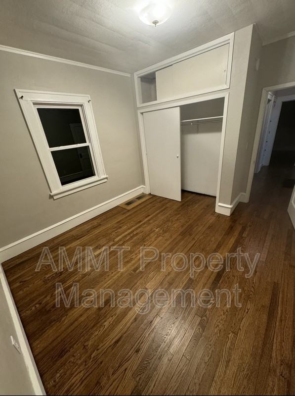 2507 B Ave Ne - Photo 5 of 15