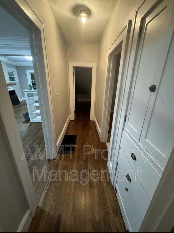 2507 B Ave Ne - Photo 7 of 15