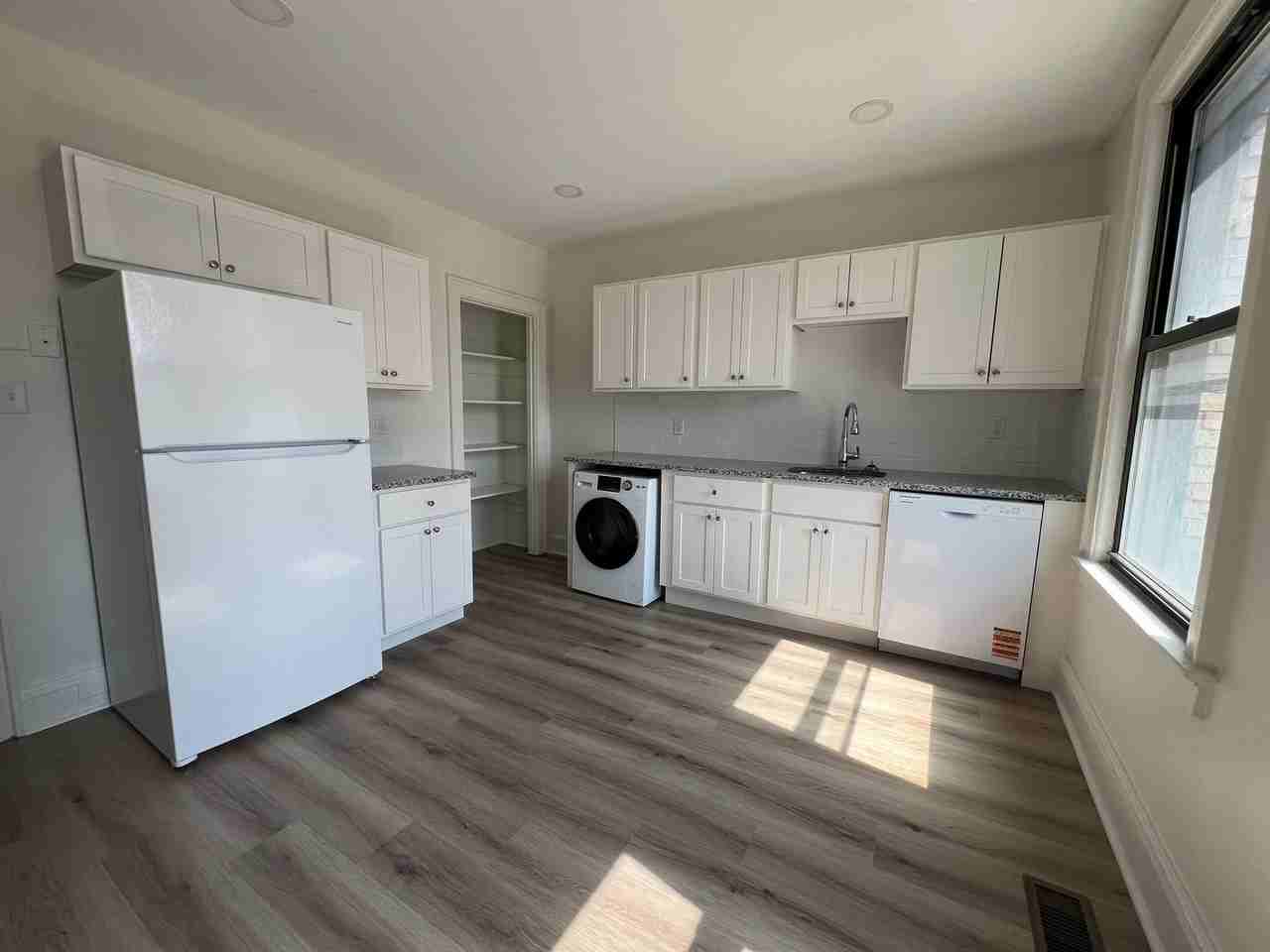 7227-7239 Penn Avenue - Photo 4 of 20