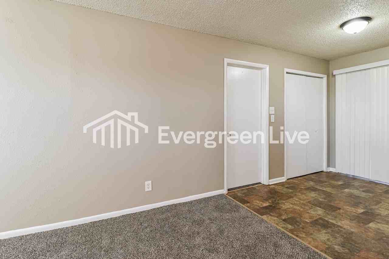 32 Oakview Dr - Photo 5 of 15