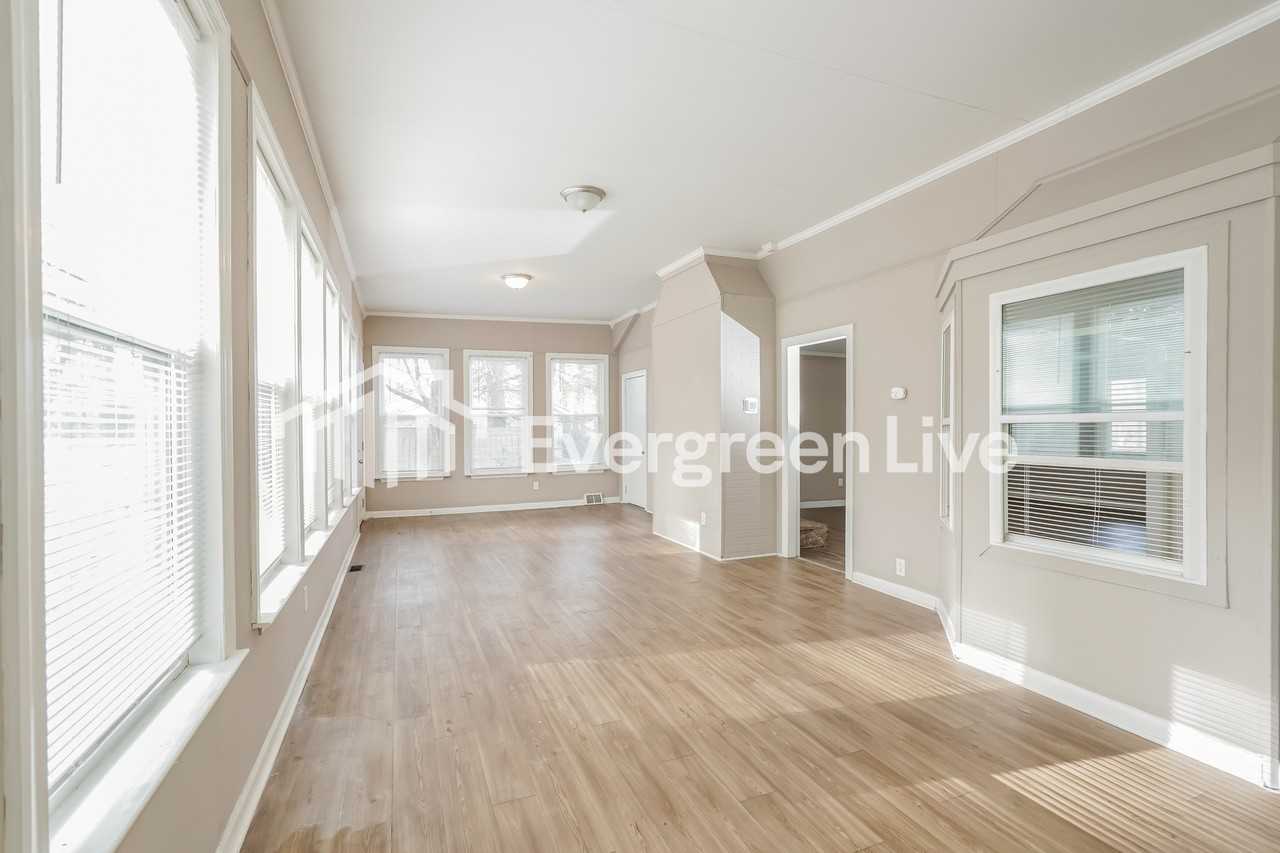 4602 Windsor Spring Rd - Photo 7 of 15