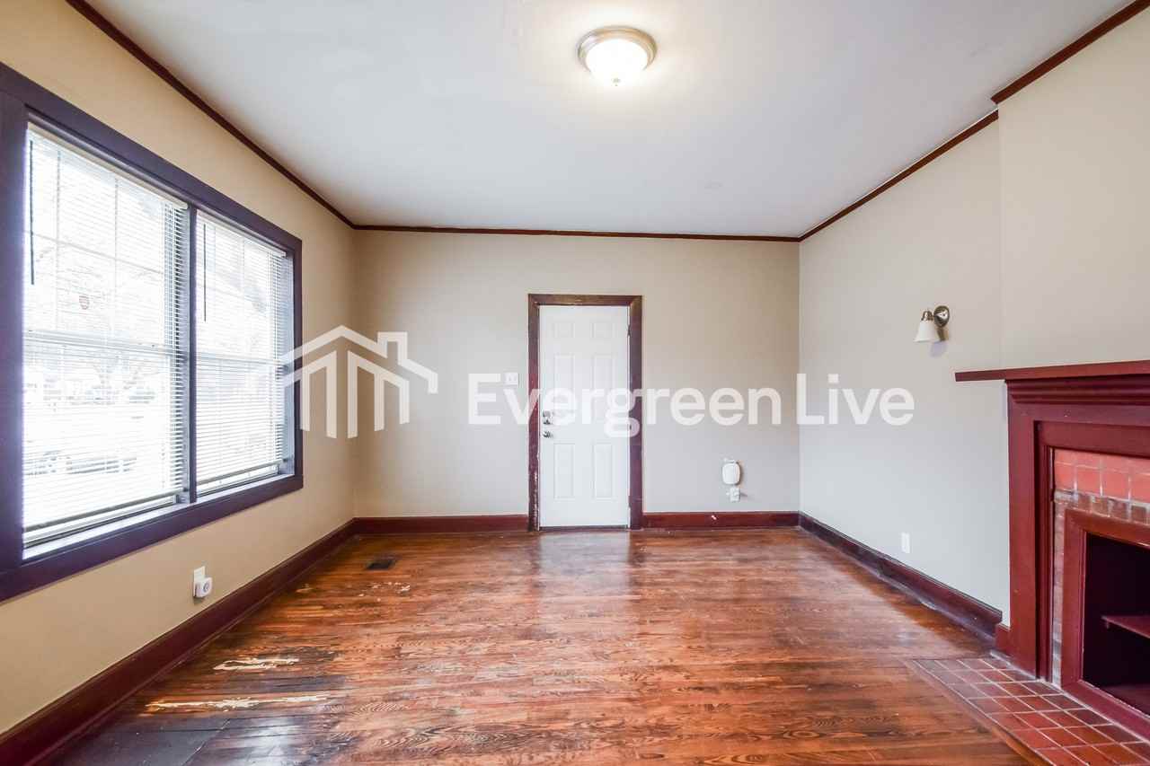 1841 James Rd - Photo 4 of 16