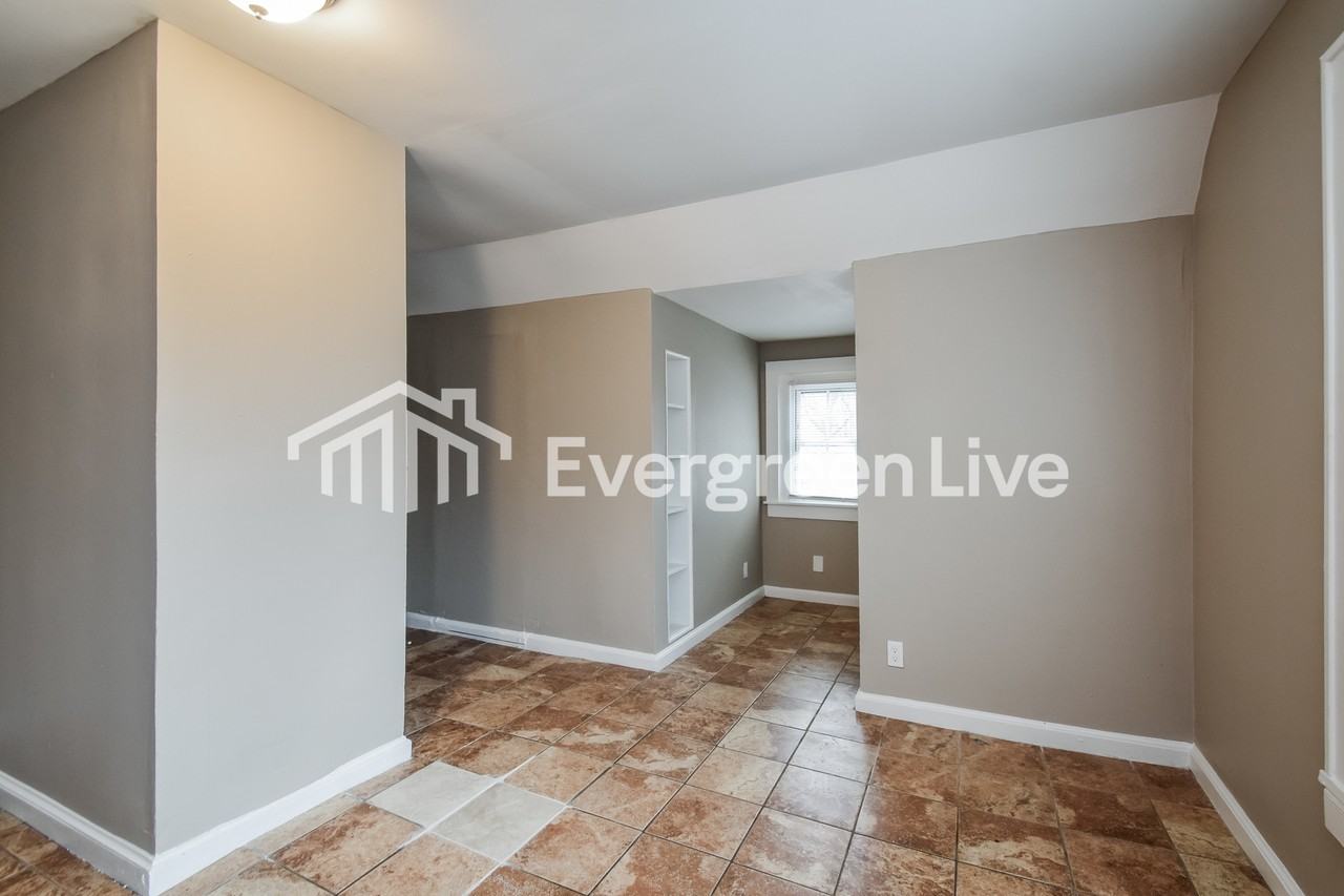 1841 James Rd - Photo 6 of 16