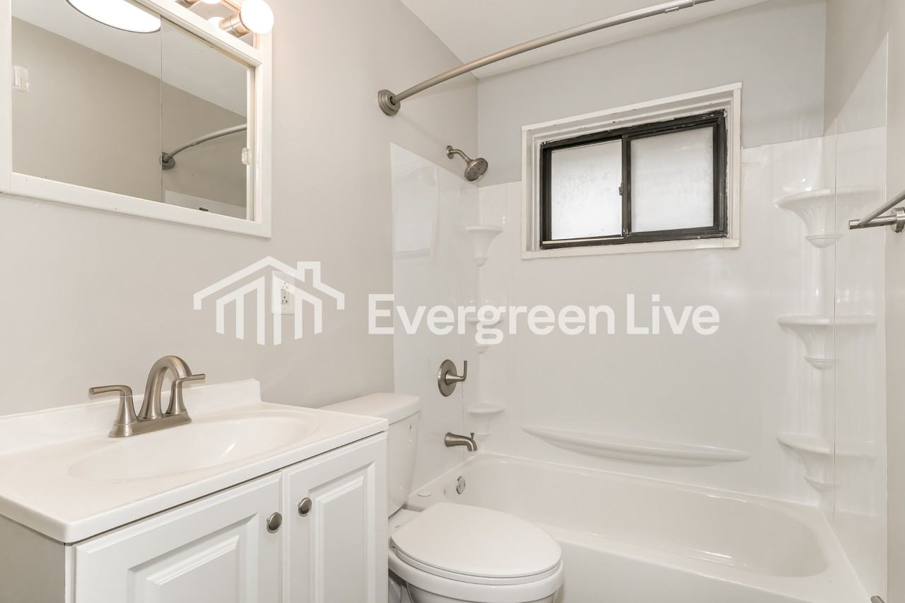 5563 Winchelsea Dr - Photo 7 of 15