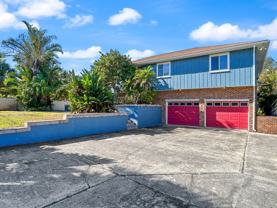 3033 Pineview Dr - Photo 1 of 1