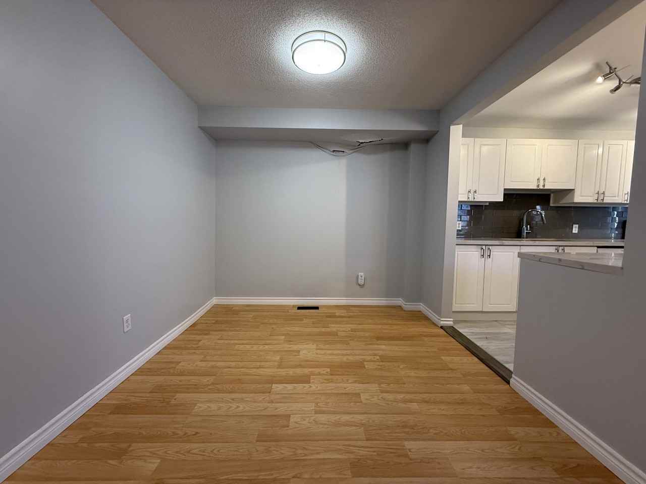 170 Dorothy St - Photo 3 of 9