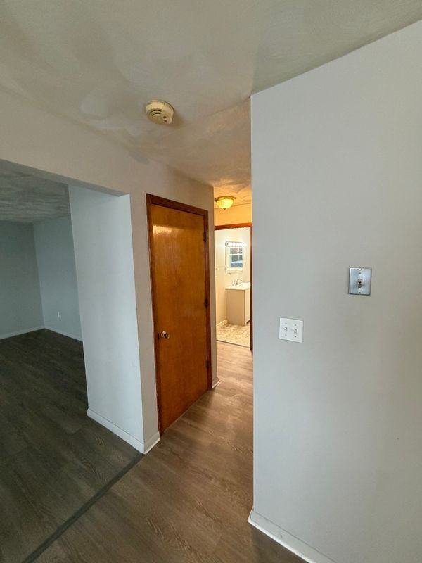 44 Young Ave ##B - Photo 5 of 14