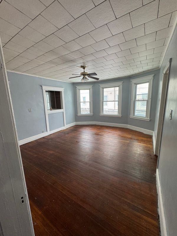 62 Rowe Ave ##1 - Photo 3 of 11