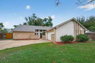 6102 Crakston St - Photo 1 of 1