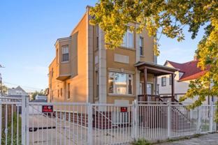 2028 N Hamlin Ave - Photo 1 of 1