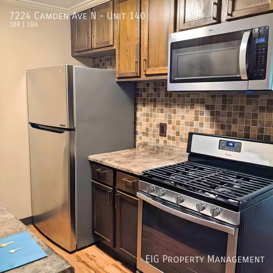 Evergreen - Photo 2 of 38