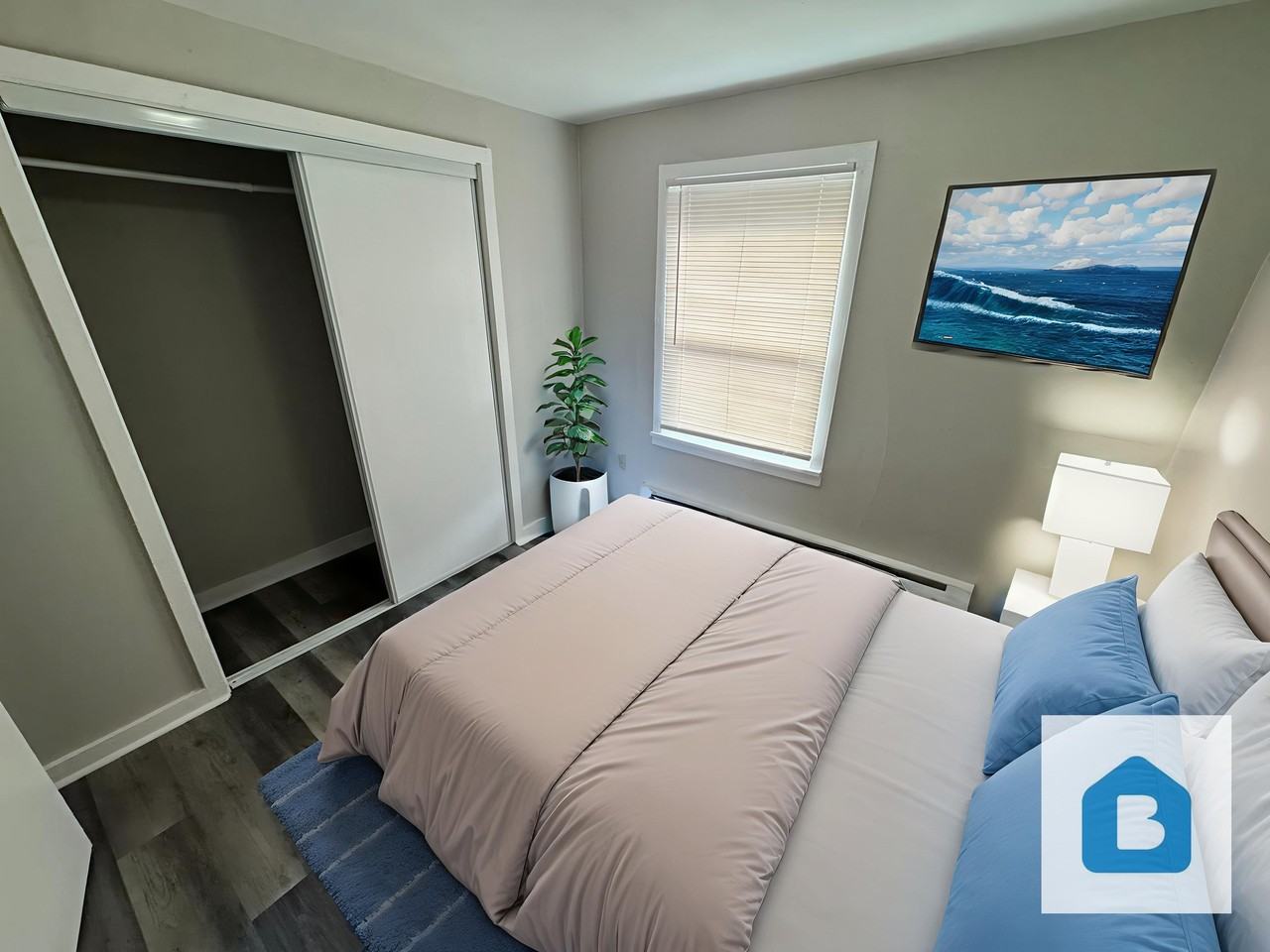 Morning Wood Apartments - Photo 5 of 38