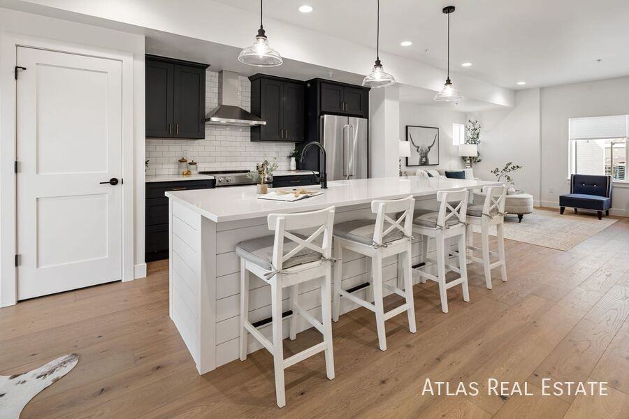 Farmhouse @ 5280 - Photo 6 of 29