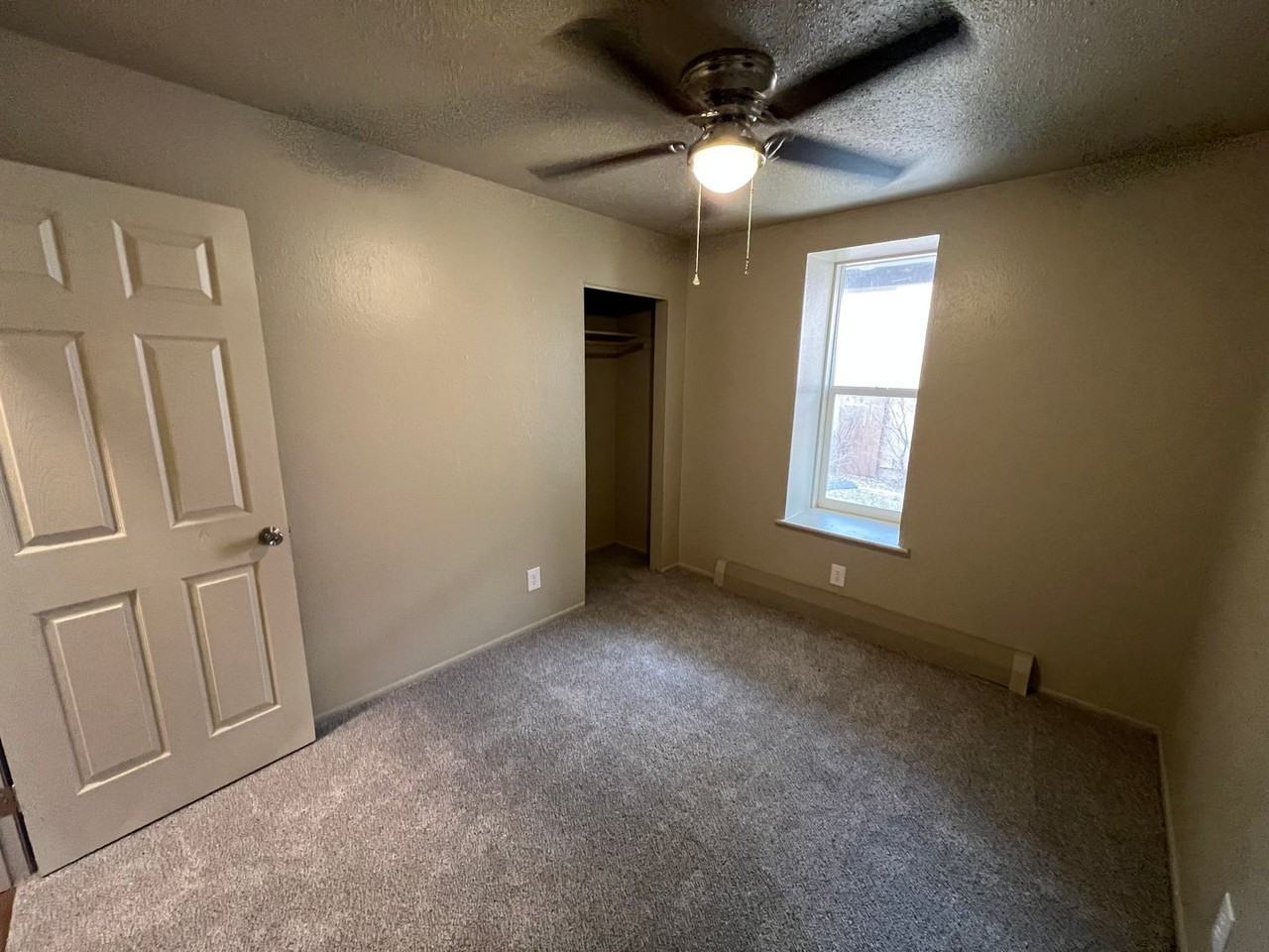 1427-1431 E Evans Ave. - Photo 7 of 33