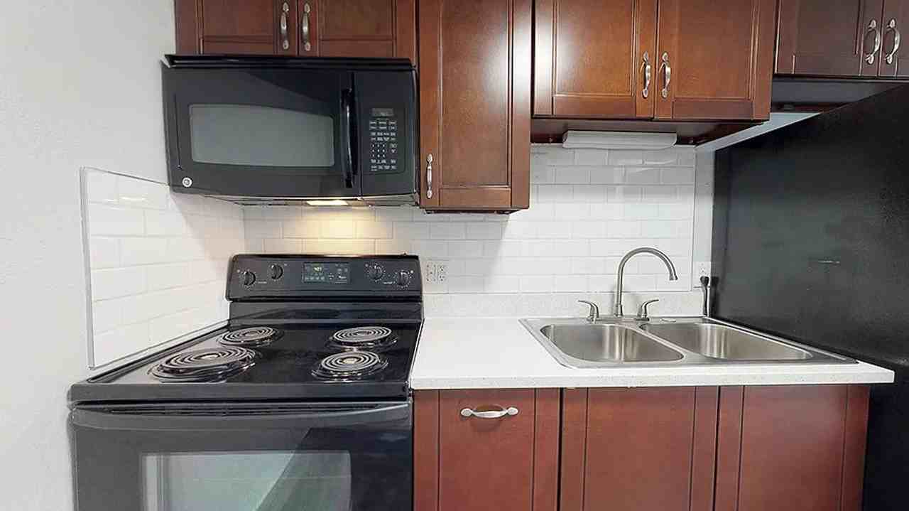 1434 Macon Street - Photo 2 of 2