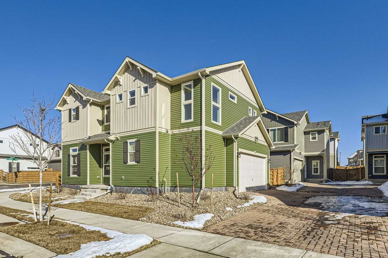 10196 Worchester St - Photo 2 of 26