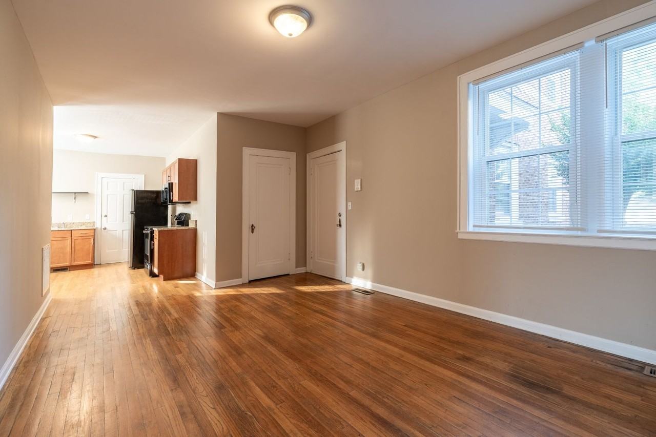 610 N 2nd St - Photo 7 of 42