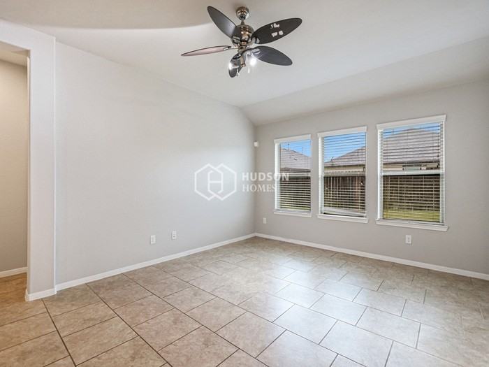 4003 Greylag Ct - Photo 6 of 27