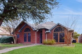 7936 Kings Ridge Rd - Photo 1 of 1