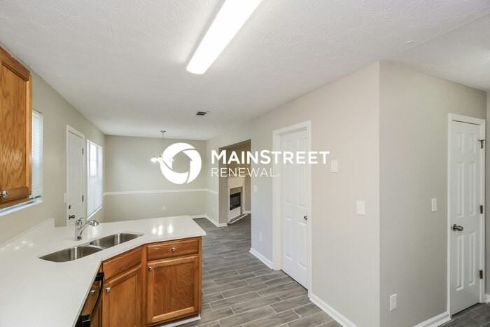 503 Carlton Pointe Dr - Photo 7 of 17