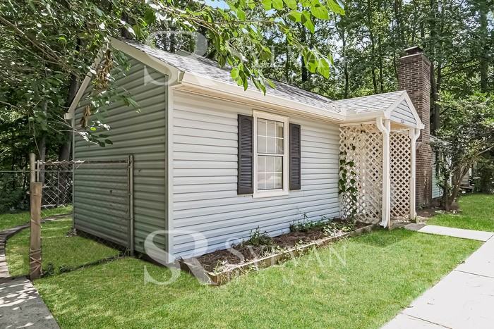 5524 Cottage Cove Ln - Photo 4 of 16