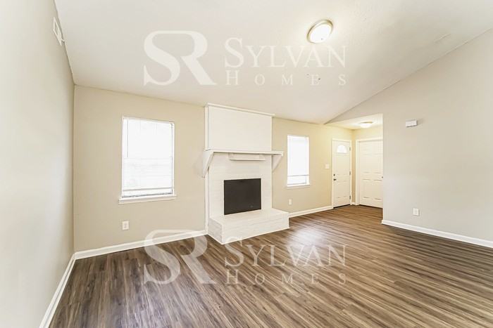 5524 Cottage Cove Ln - Photo 5 of 16