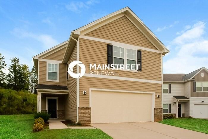 1047 Manston Pl Sw - Photo 2 of 18