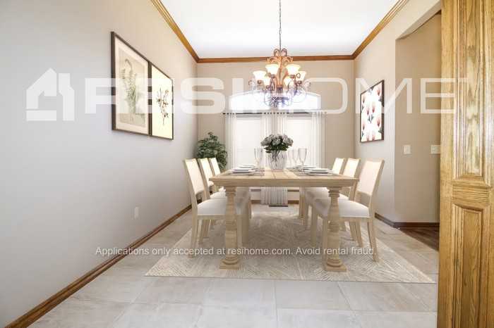 504 Julies Trail Cir - Photo 4 of 19