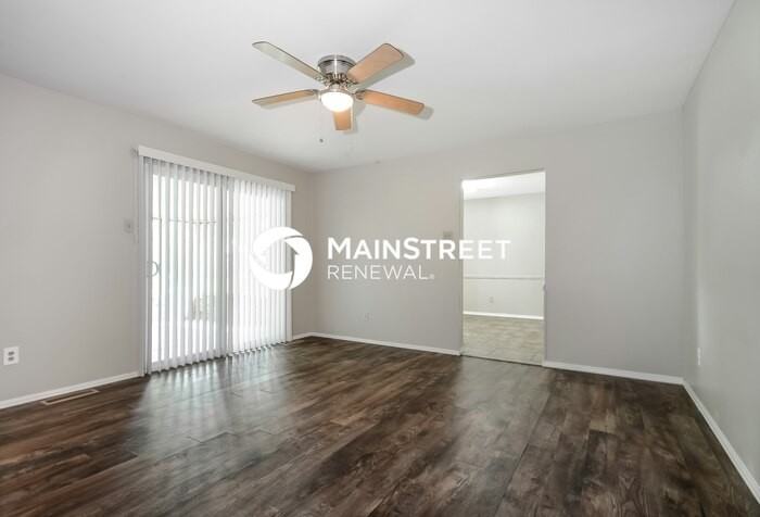 3754 Monsols Dr - Photo 4 of 17