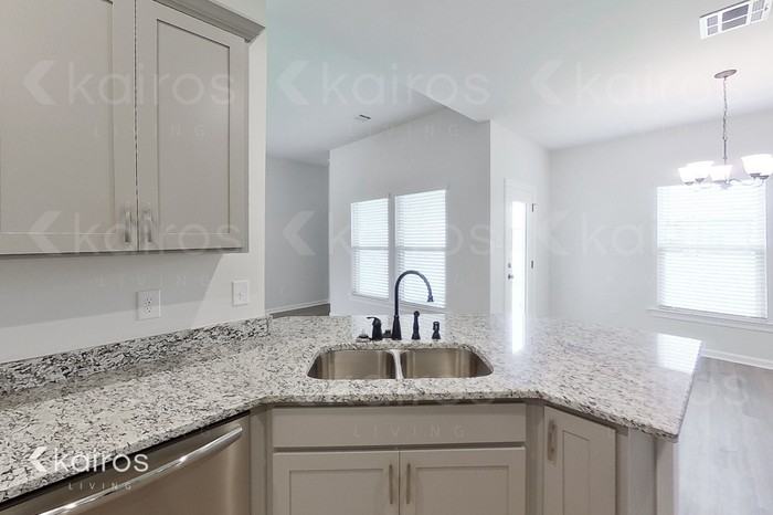 115 Alpine Meadows Ln - Photo 7 of 17