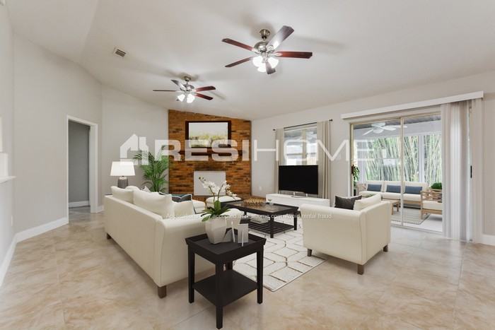 6249 Bamboo Ave - Photo 3 of 17