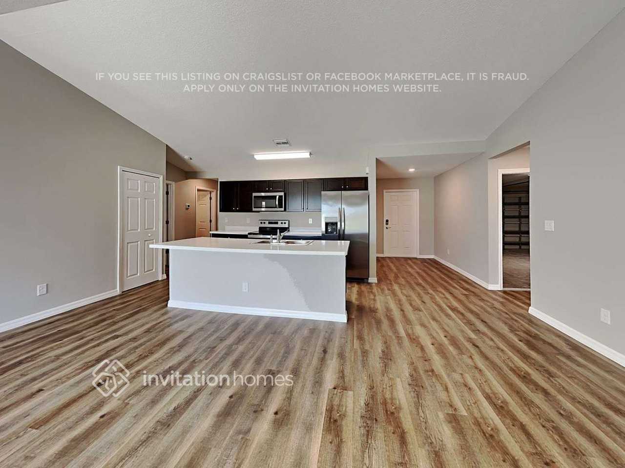 413 Nw 1st Pl - Photo 6 of 20