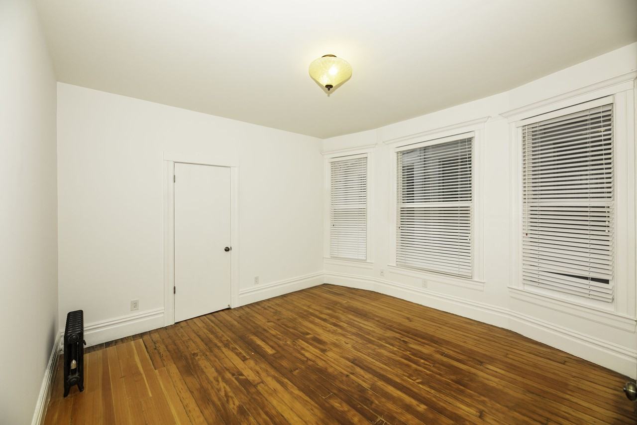 415 Buchanan - Photo 5 of 15