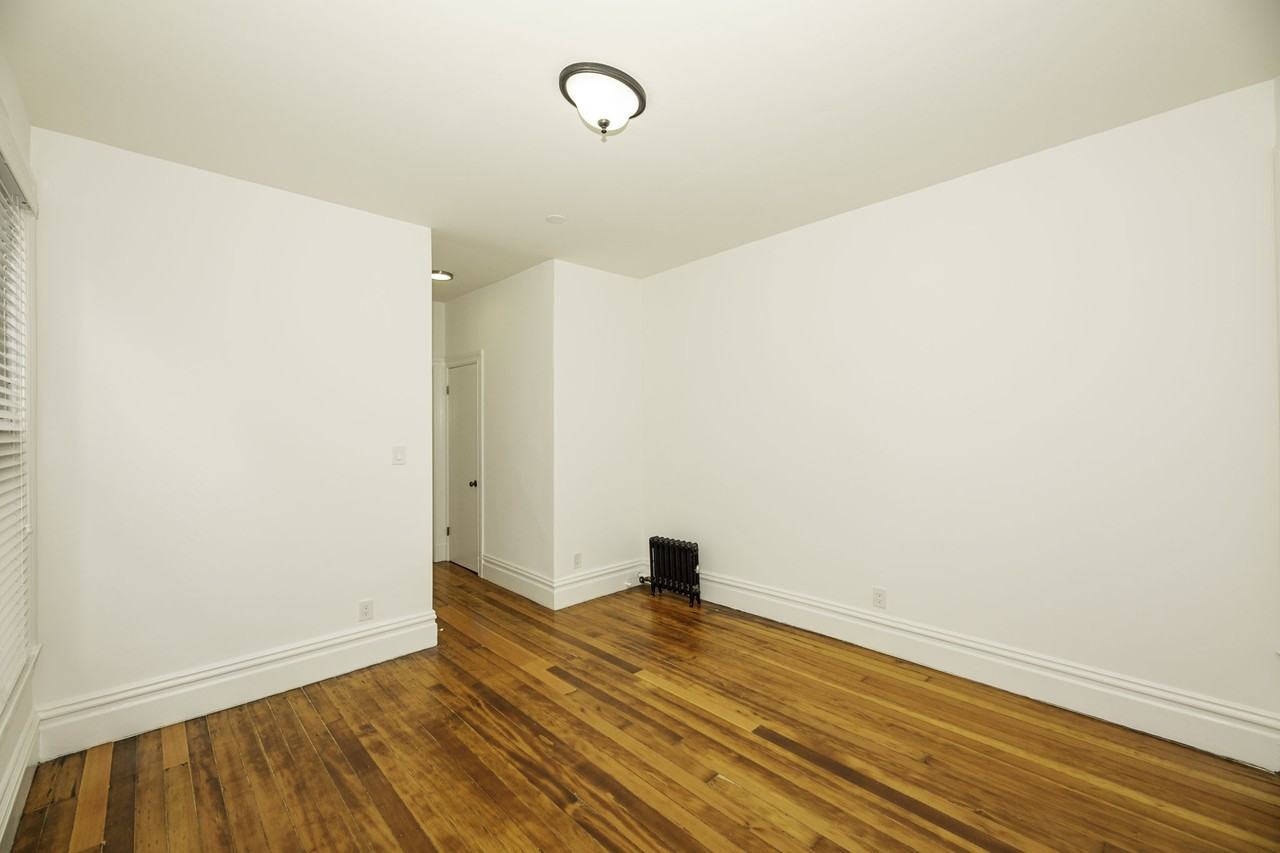 415 Buchanan - Photo 7 of 15